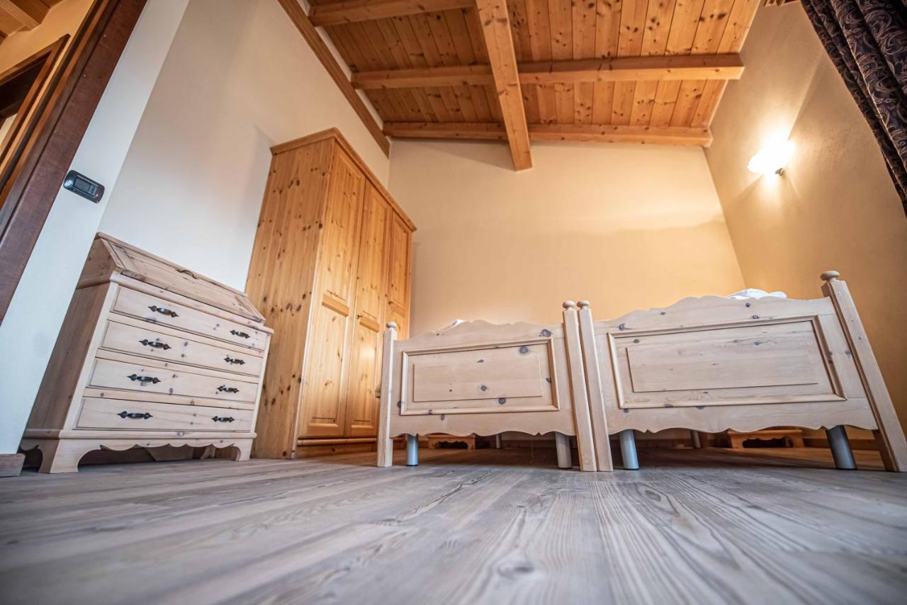 Family House Amalia Myholidaylivigno Ngoại thất bức ảnh
