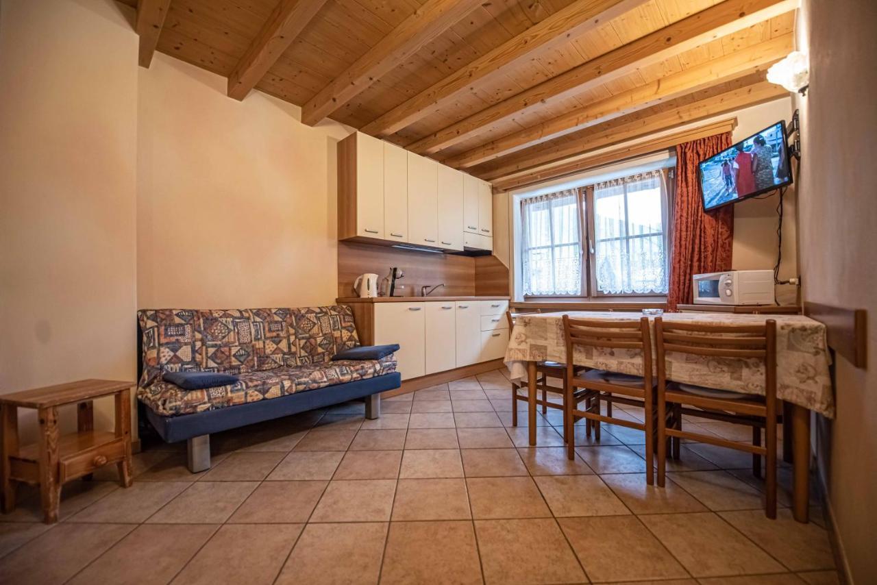 Family House Amalia Myholidaylivigno Ngoại thất bức ảnh